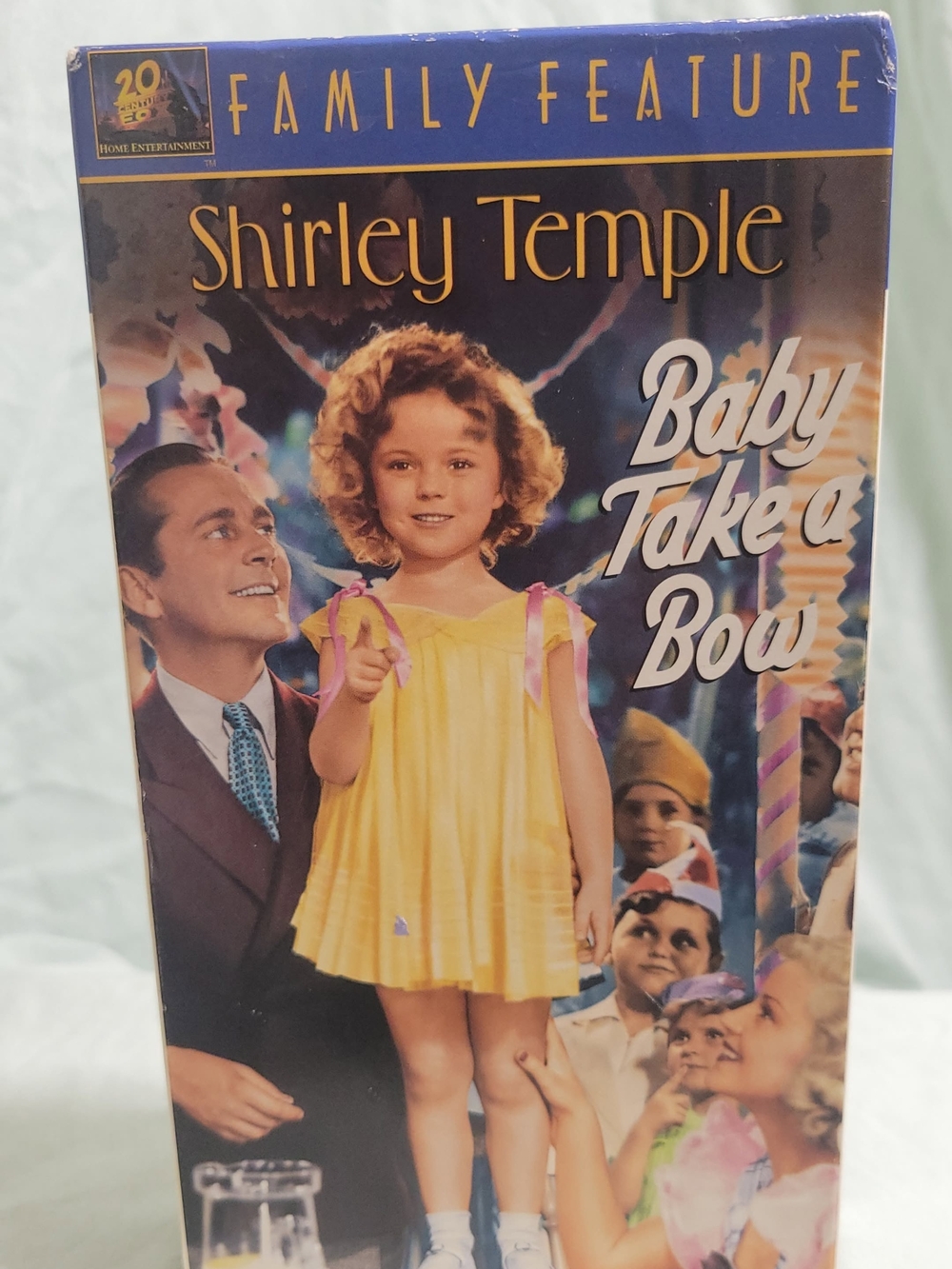 Shirley Temple "Baby Take a Bow" Yellow Family Feature